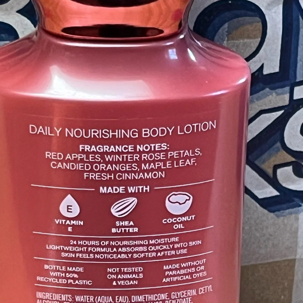 Bath & Body Works Winter Candy Apple Daily Nourishing Body Lotion